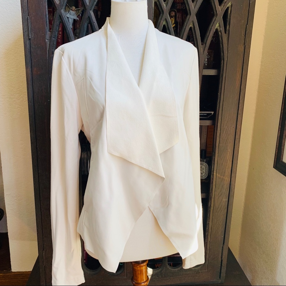 KUT FROM THE KLOTH Faux Leather Blazer / Jacket